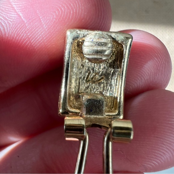 Lauren Conrad diamond chevron rust green pattern clip on earrings clippies gold - Picture 4 of 5